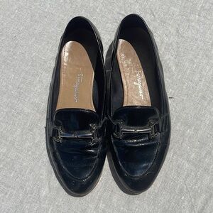 Ferragamo black patent leather loafers size 7